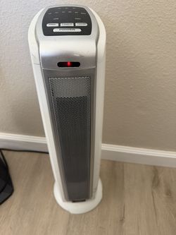 Lasko 1500W Electric Oscillating Ceramic Tower Space Heater, with Timer, 5775, White