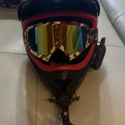 Motorcycle helmet