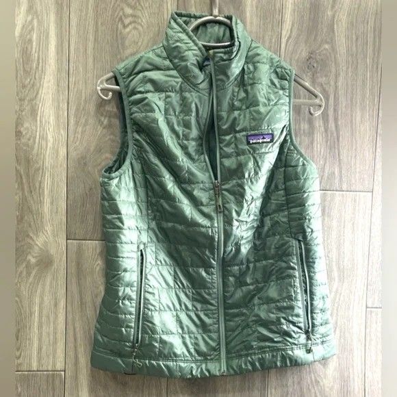 Patagonia Nano Puff Quilted Puffer Green Vest Women Medium
