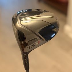  Titleist TSR1 Driver - 9.0° - LH - Stiff Flex 
