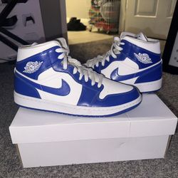 Jordan 1 Mid’s, Kentucky Blue, Wmms Size 12, Men’s size 11