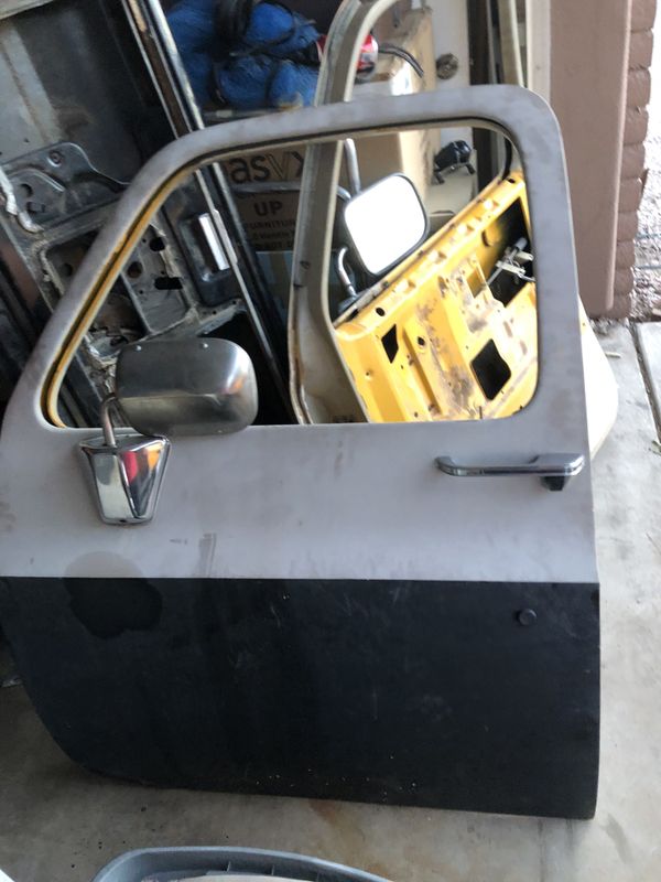 Square body parts Chevy Jimmy GMC suburban for Sale in Phoenix, AZ