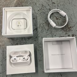 Apple AirPod Pros 2