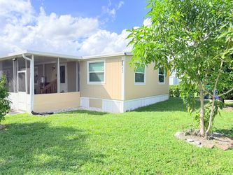 All ages 4 beds 3 bath Miramar
