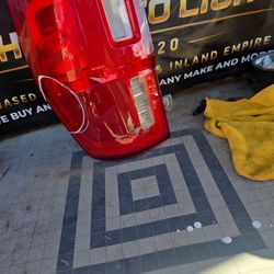 💥2019-2023 Ford Ranger Full LED LH Left Driver Side Tail Light  Oem Small Crack