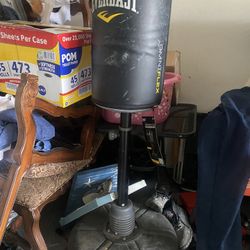 Everlast Freestanding bag 