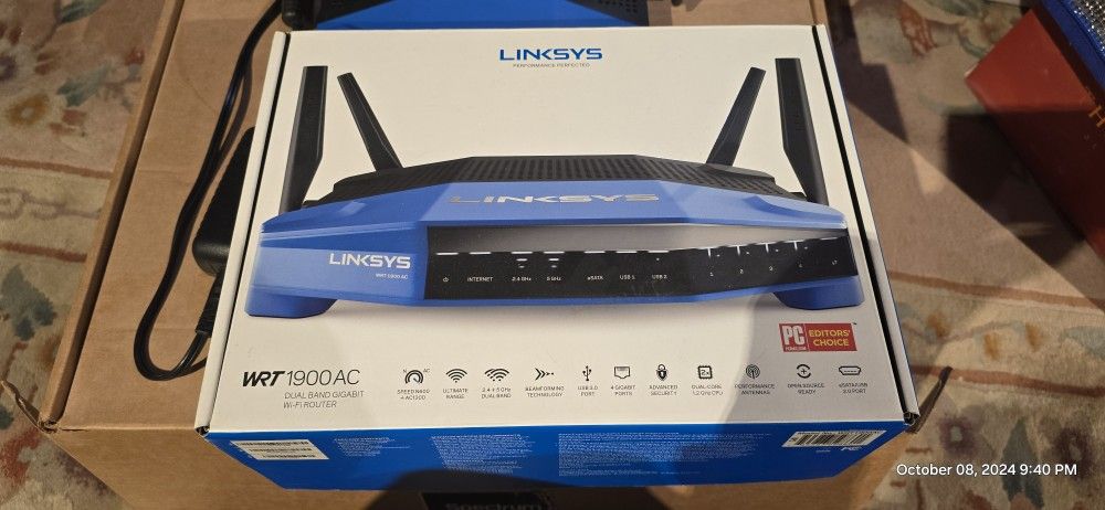 Linksys 1900 AC router 