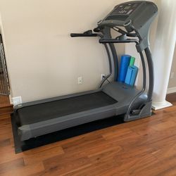 EVO TREADMILL 