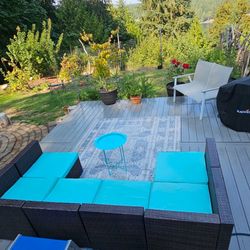 Out Door Sectional Couch 