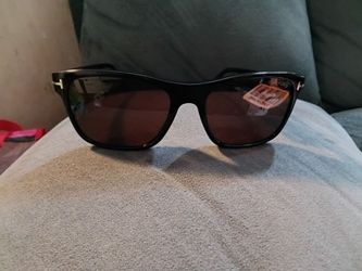 Tom Ford Giulio TF698 01J Sunglasses –  (Authentic)