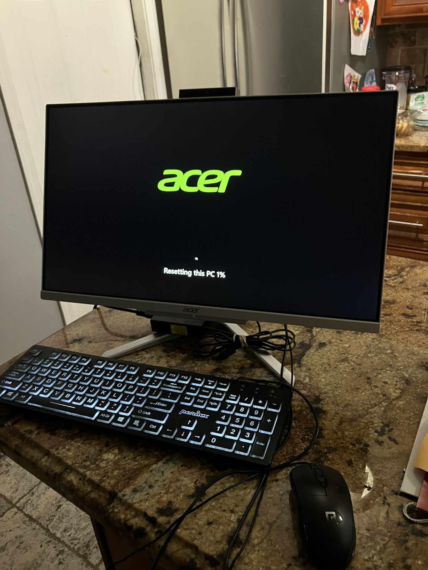 Acer Aspire C22 All-in-One PC, Intel 2.1GB, 8GB DDR4, HDD 1TB