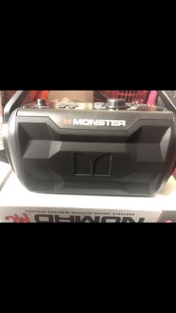 MONSTER Nomad MC