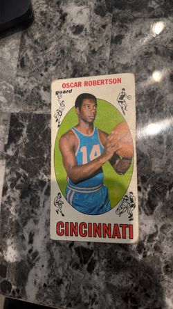 Oscar Robertson 1969-70 Topps