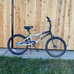 Selling A F520 Kent Ampush