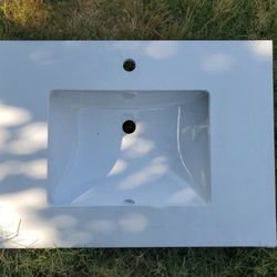 New White Quartz Vanity Sink 31in x 22in With Backsplash