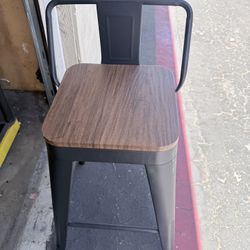 Bar Stools 