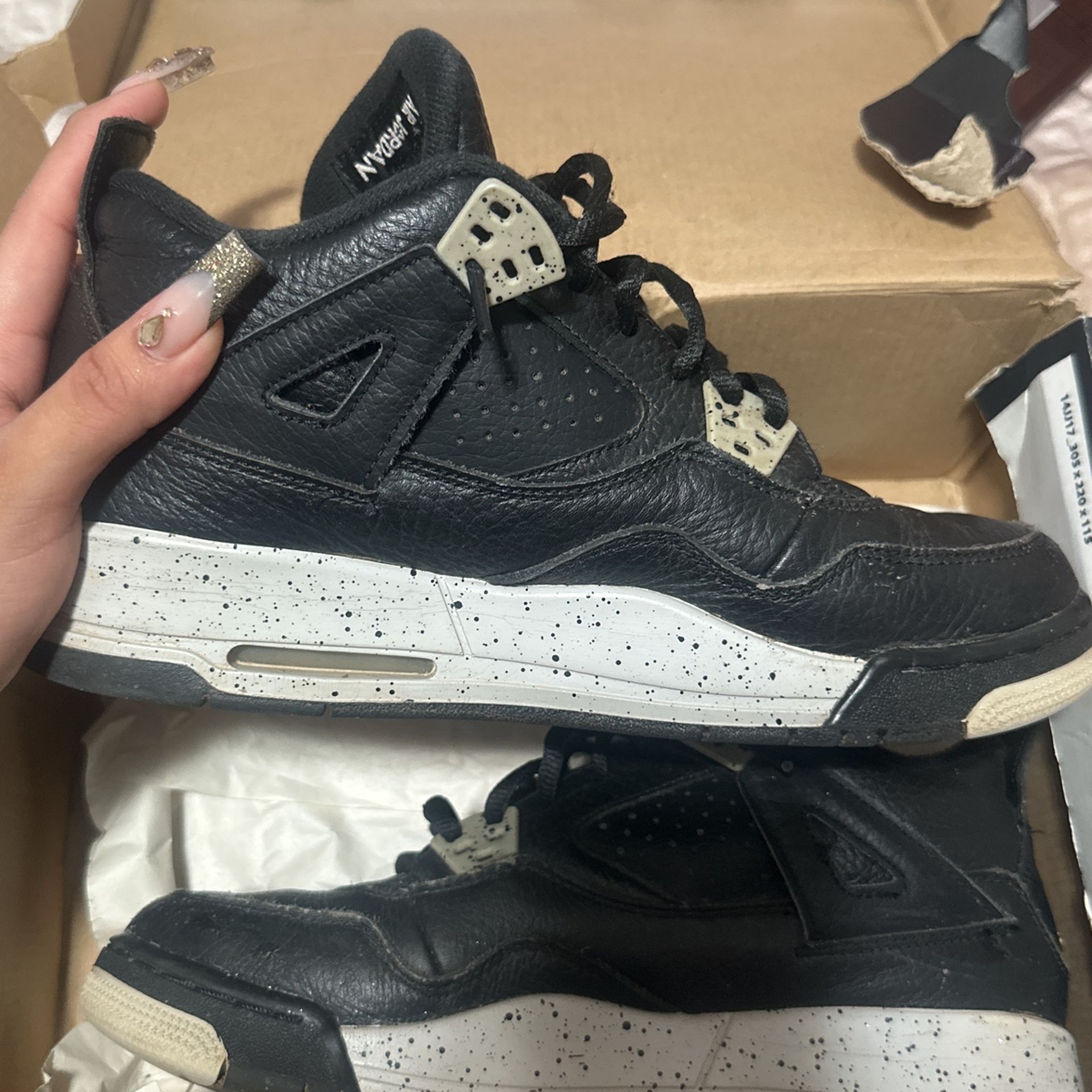 Jordan 4 Retro