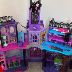 Monster High Doll House And Dolls 
