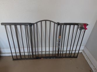 Dog gate/ baby gate (hardware included)