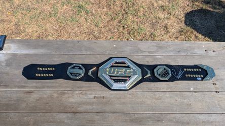 49in UFC Championship Belt Signed by Alex Pereira Beckett Authenticated
