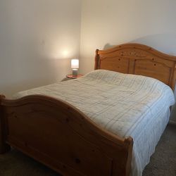 Wooden Bedroom Set 