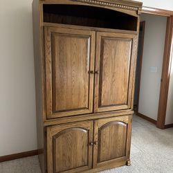 Oak TV Hutch/Storage Unit 