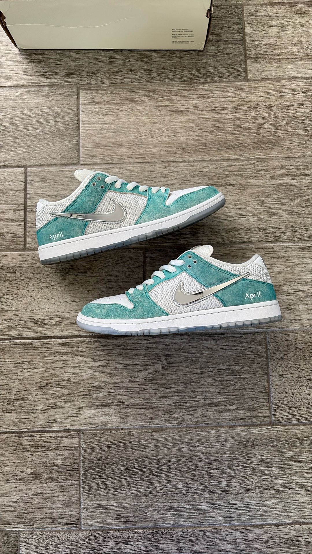 Nike SB Dunk Low ‘April’ Size 11 USED
