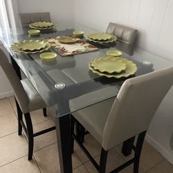 Dinner Table 