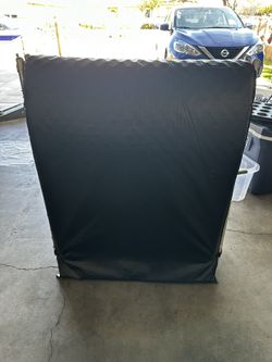 Selling Bed / Cot