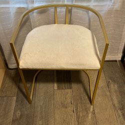 Gold Frame With White Cushion Chair 