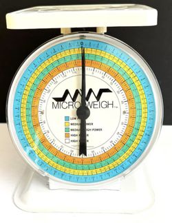 Vintage 1970s Metal Kitchen Scale