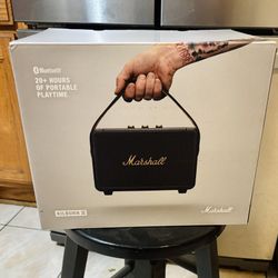MARSHALL (KILBURN II) PREMIUM PORTABLE BLUETOOTH SPEAKER  | 20+ HR BATTERY • MULTI-DIRECTIONAL SOUND • RETRO DESIGN