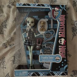 Rare Monster High 2012 First Wave Frankie Stein NIB