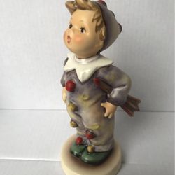 VINTAGE HUMMEL “Carnival” PORCELAIN FIGURINE #328 - 5 3/4”- TMK7 
