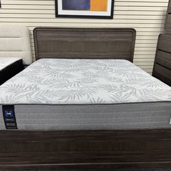 Sealy California King Mattress. 🚚WE DELIVER🚚