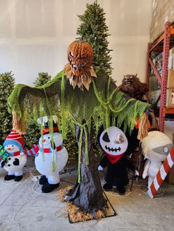 Giant Halloween Pumpkin Scarecrow Decoration