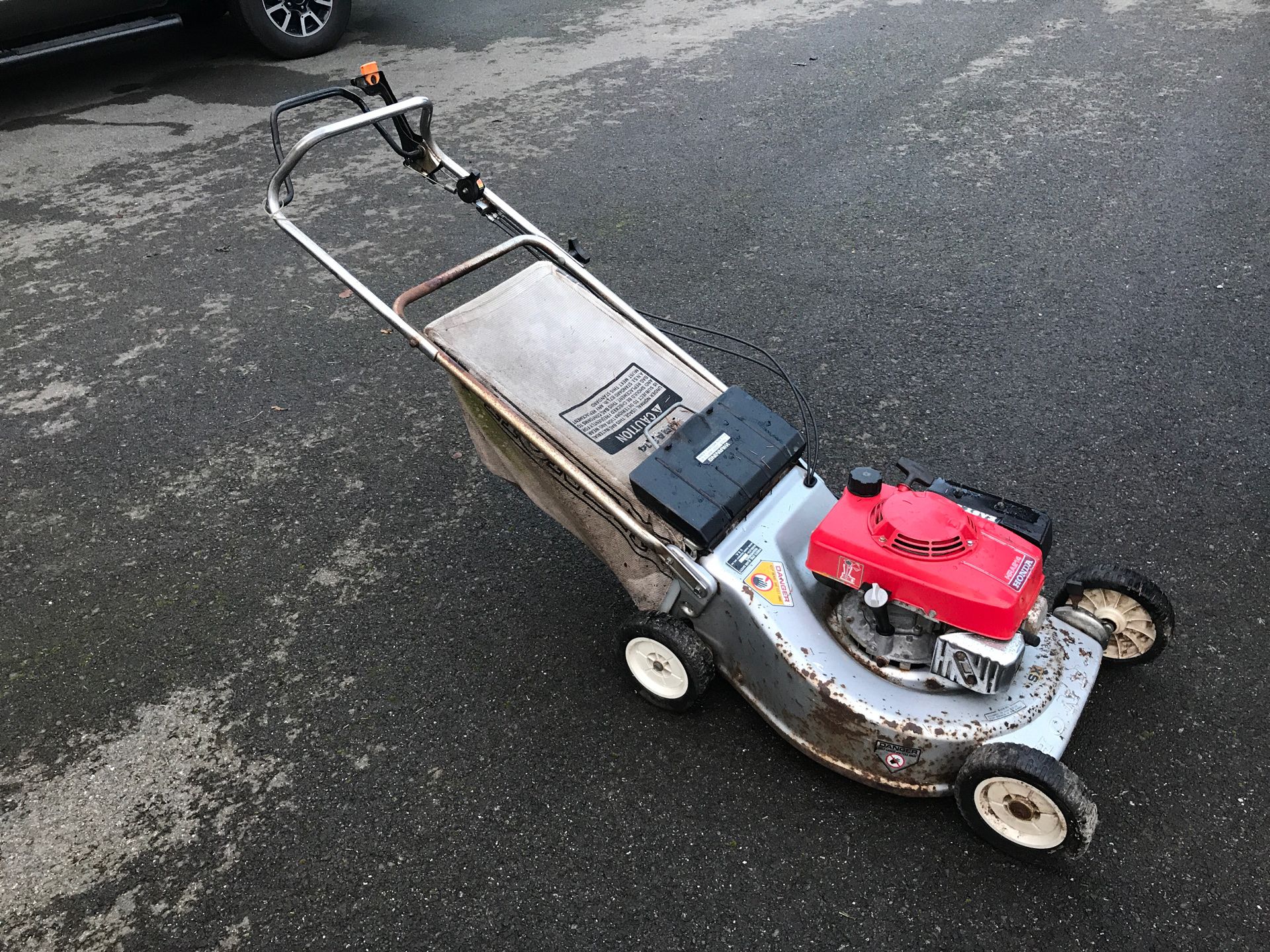 Honda HRA214 lawn mower for Sale in Snohomish, WA OfferUp