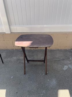 Foldable small table 5