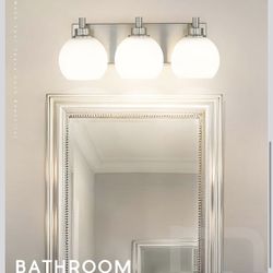 Bathroom Light Fixtures, 3-Light