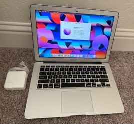 MacBook Air With Apple Mouse 2