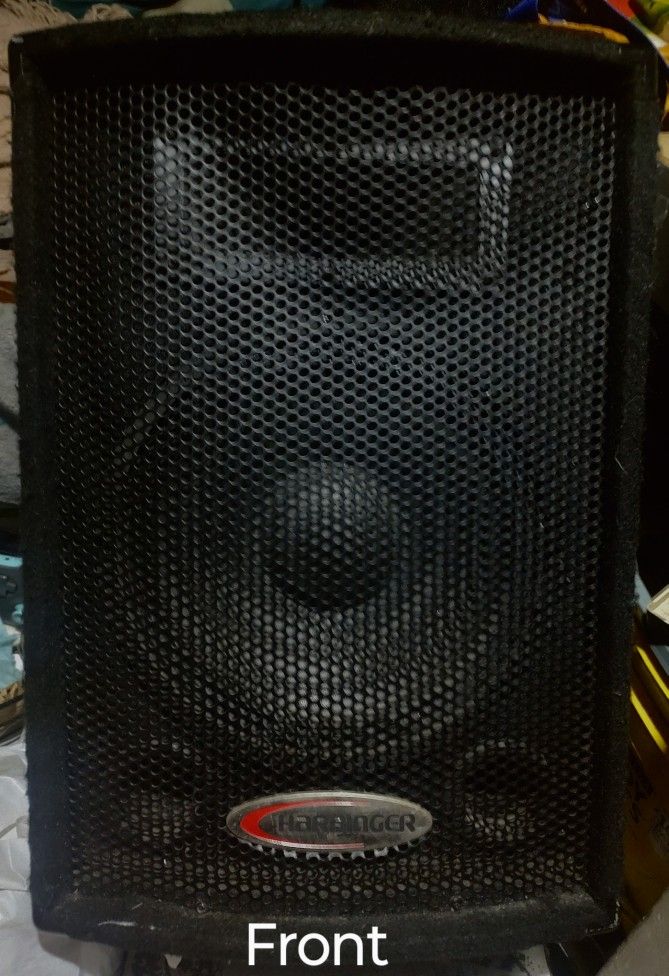 Harbinger Speakers & 4 Channel Mixer