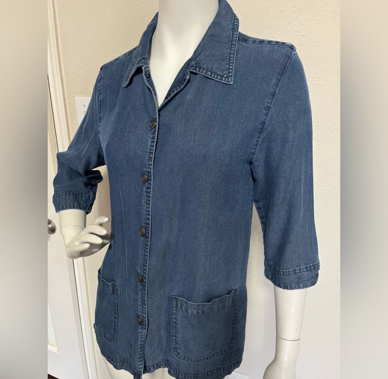 New Ladies Denim Jacket Size S