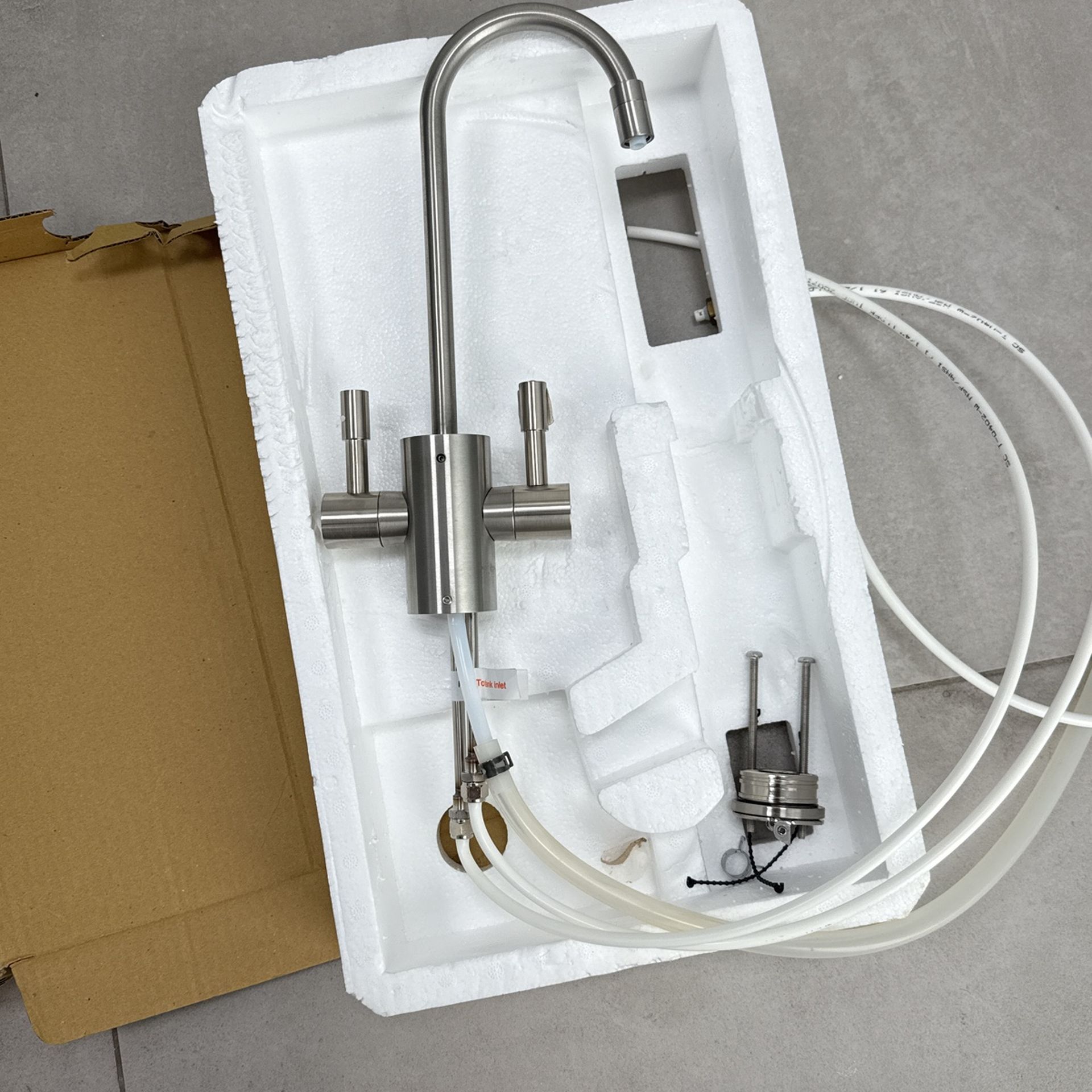 Cold & Hot Water Dispenser (New)