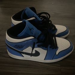 2021 Air Jordan 1 Mid SE 'Signal Blue'