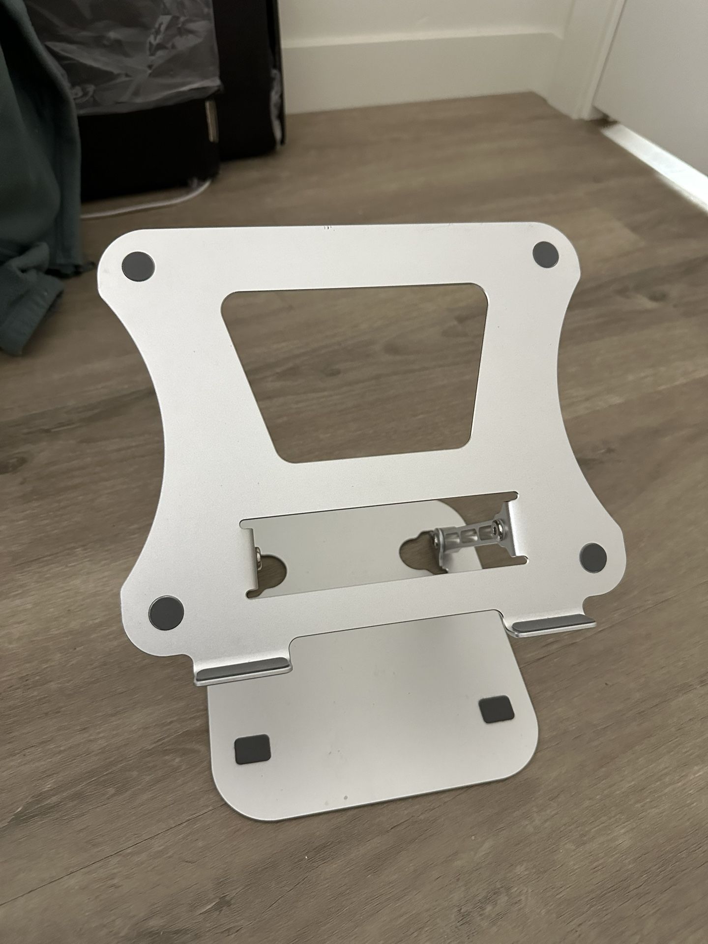 Laptop Stand
