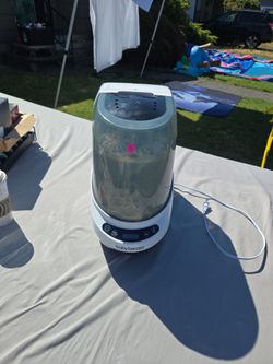 YARD SALE: Baby brezza bottle washer pro