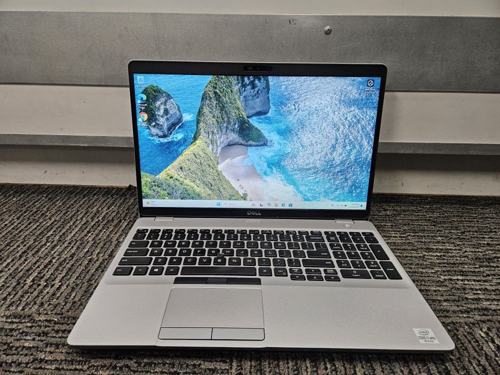 2021 Dell Latitude 15" Core I7 Laptop 32 GB RAM 512 GB SSD Windows 11 Pro + Adobe Master Suite 2025