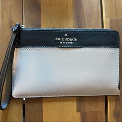 Kate Spade ♠️ Lucky Colorback Pebbled Leather. 