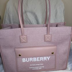 Medium Burberry Freya Gore