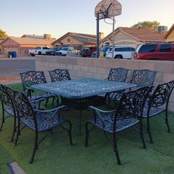 Patio Furniture Good Condition 